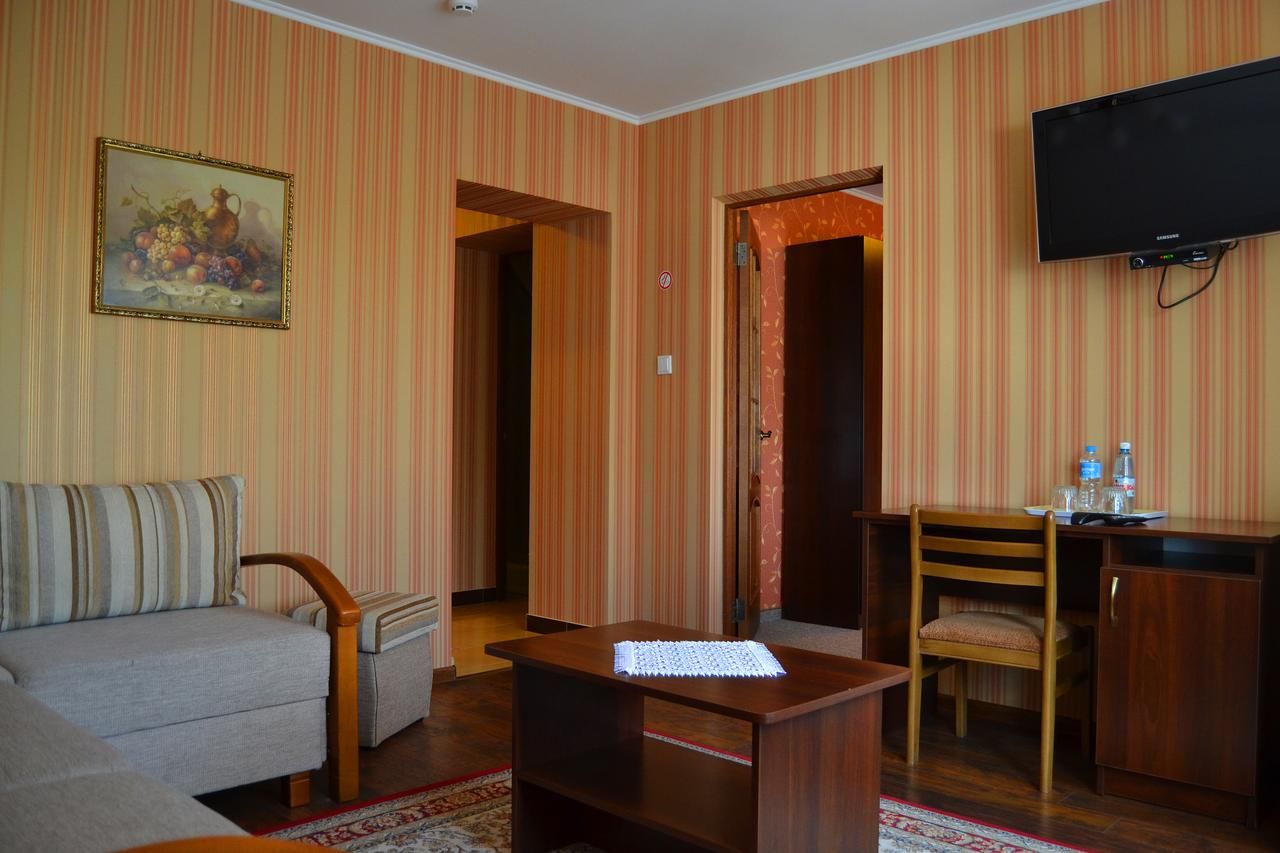 Мотели Motel Korona Mostiska
